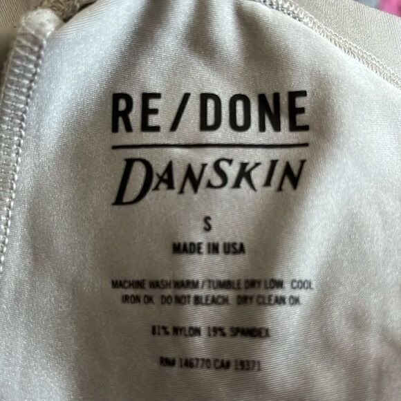 RE/DONE x Danskin Womens Size Small Shaping Short Tights Silver Biker Shorts New - Picture 3 of 7